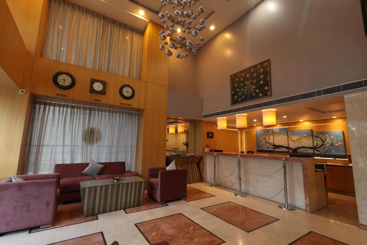 Akash Inn Shimoga Exterior photo