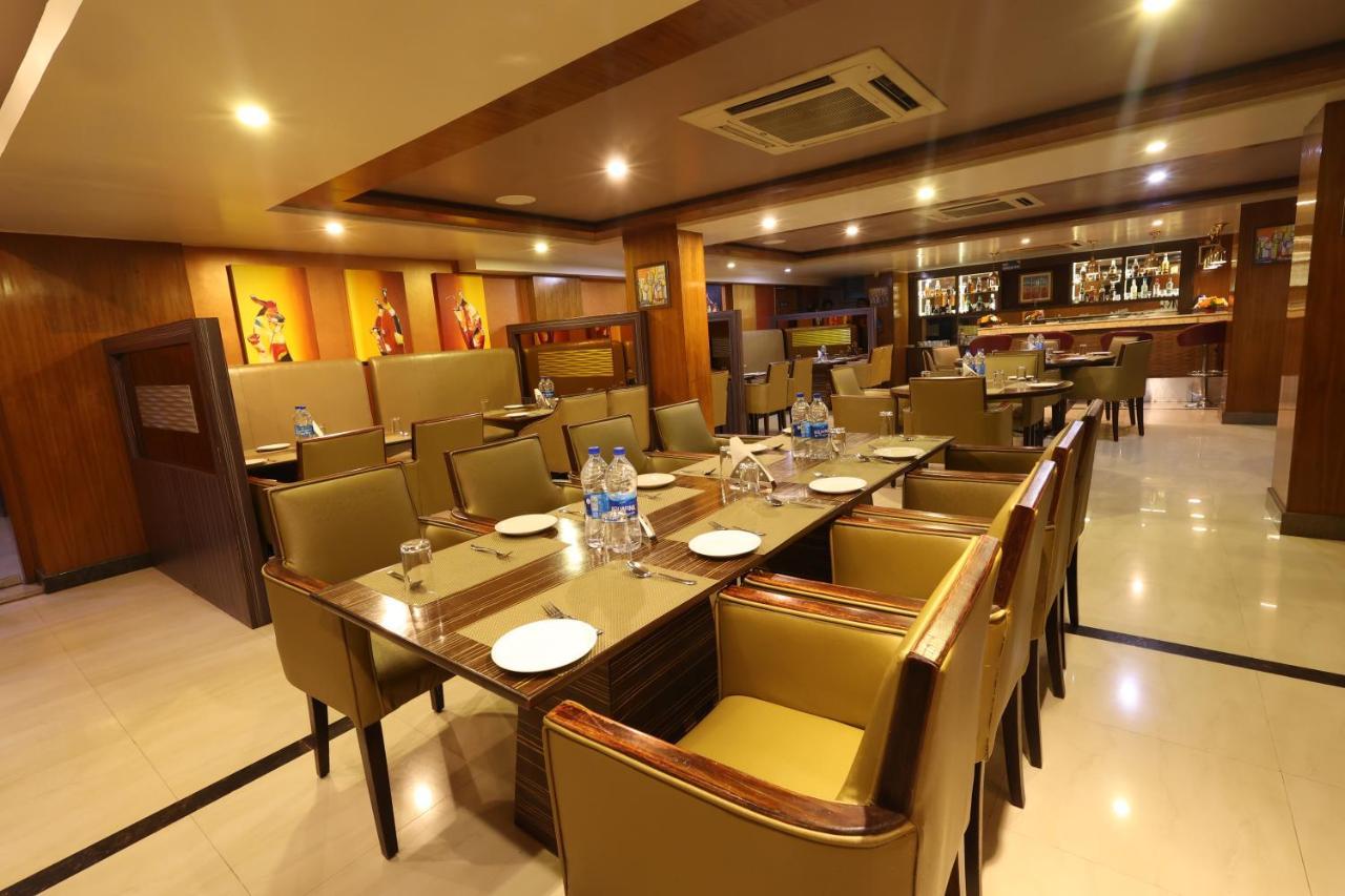Akash Inn Shimoga Exterior photo